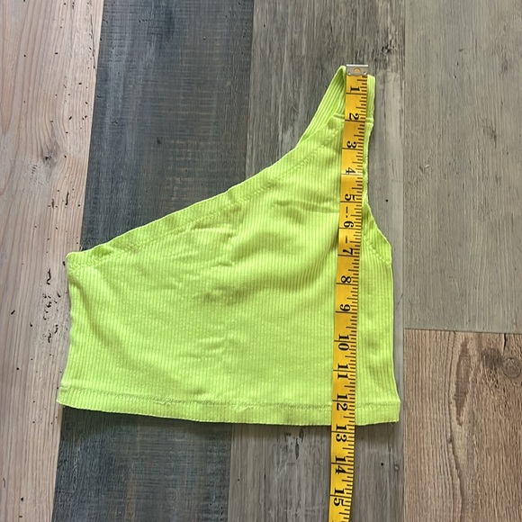 EUC π NEON GREEN π Urban Outfitters ONE STRAP TANK TOP Size: Small (S) - Picture 9 of 13